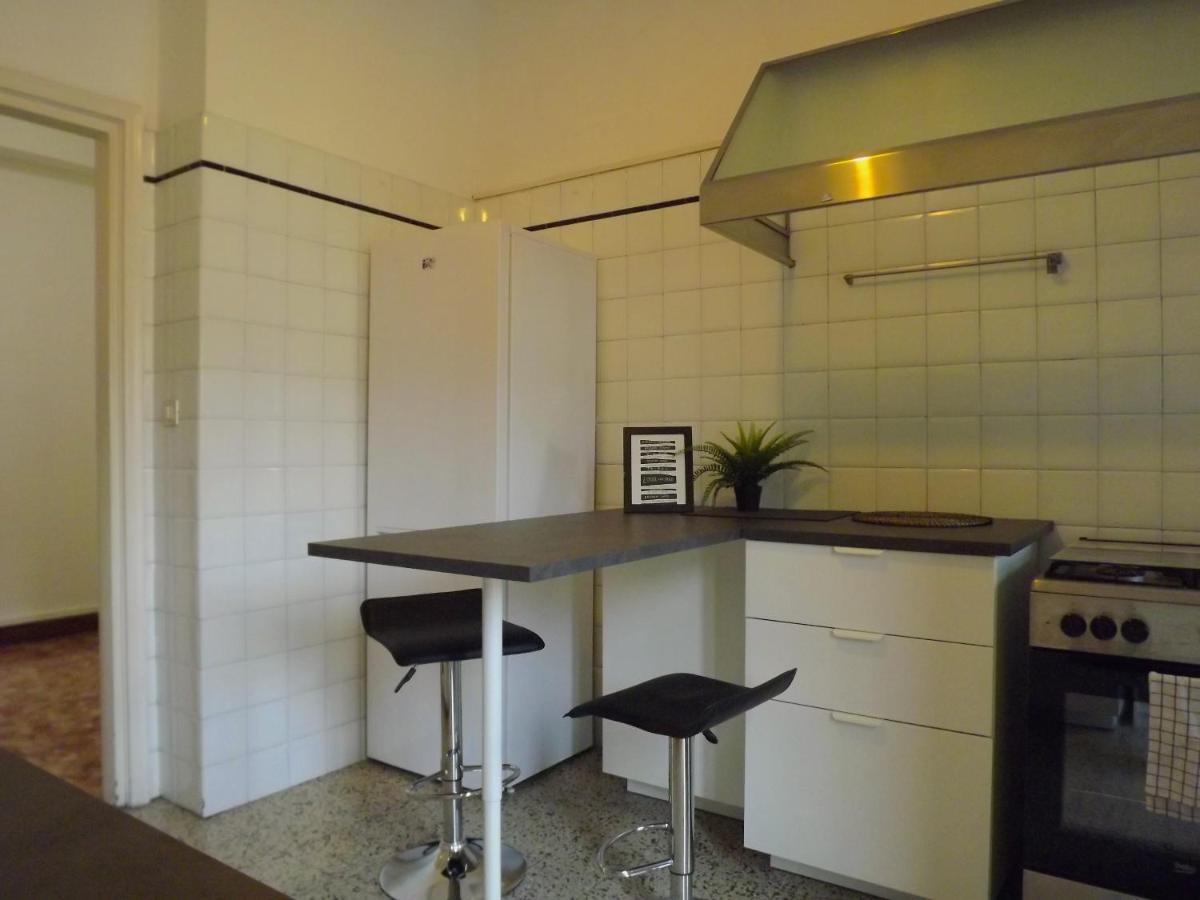 Central City Apartment Милано Екстериор снимка